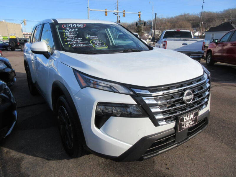 2024 Nissan Rogue SV