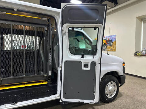 2013 Ford E-Series E-150