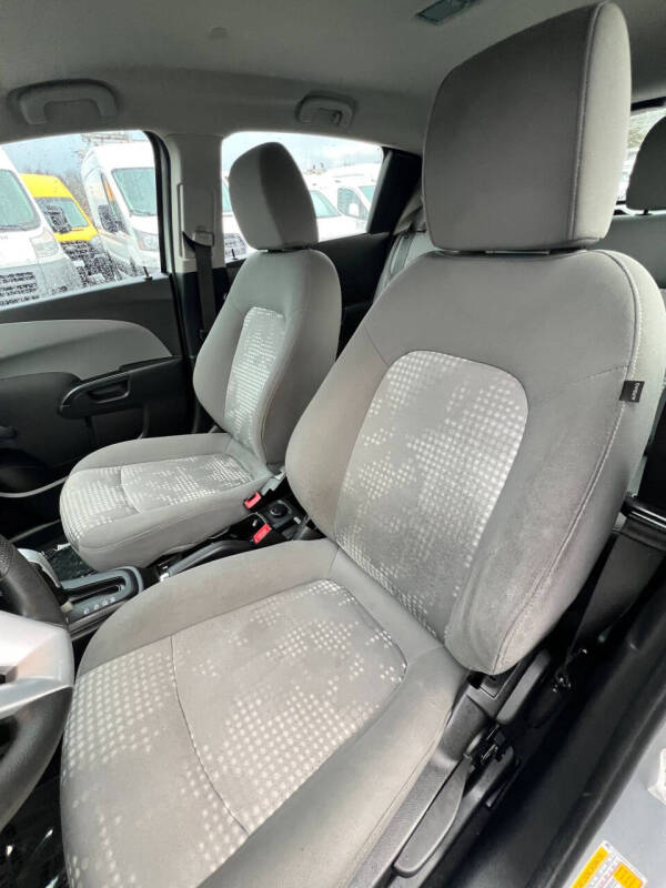 2020 Chevrolet Sonic LT