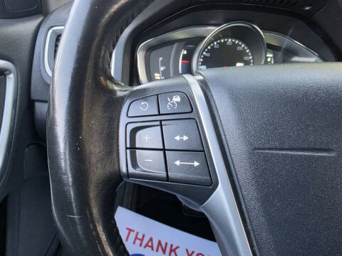 2016 Volvo V60 T5 Drive-E Platinum