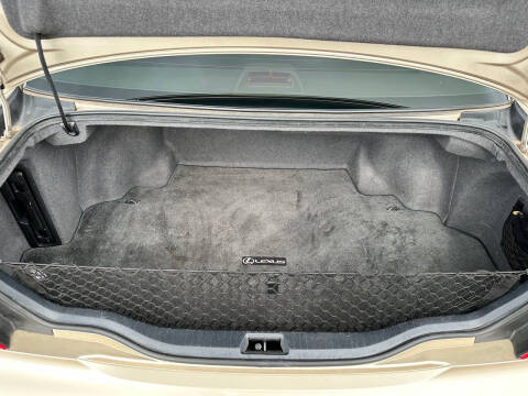 2005 Lexus LS 430