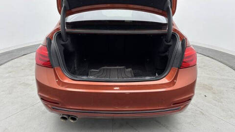 2018 BMW 3 Series 330i