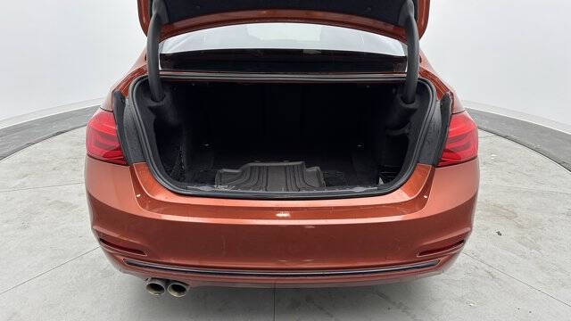 2018 BMW 3 Series 330i