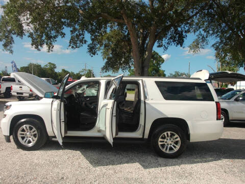 2017 Chevrolet Suburban LT