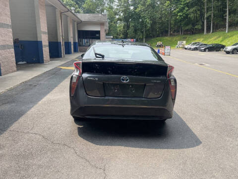 2017 Toyota Prius Four