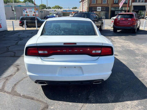 2013 Dodge Charger SE