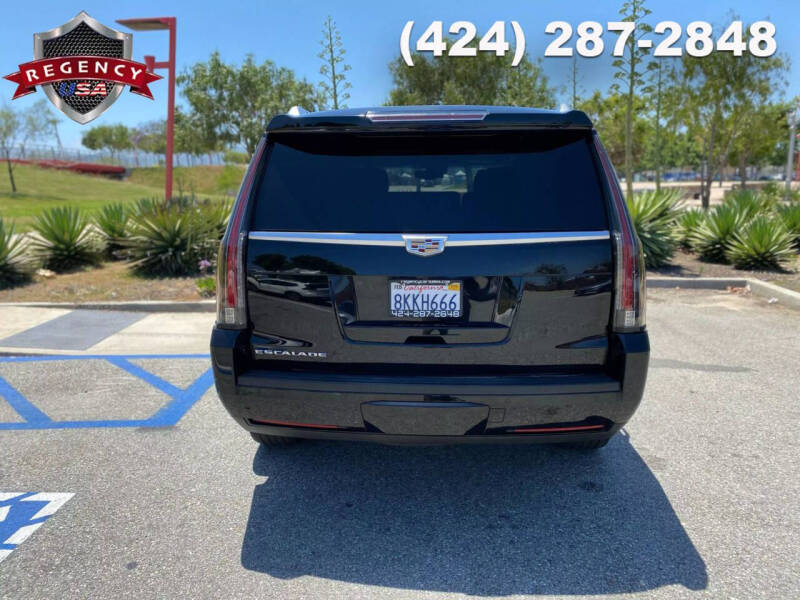2016 Cadillac Escalade Premium Collection