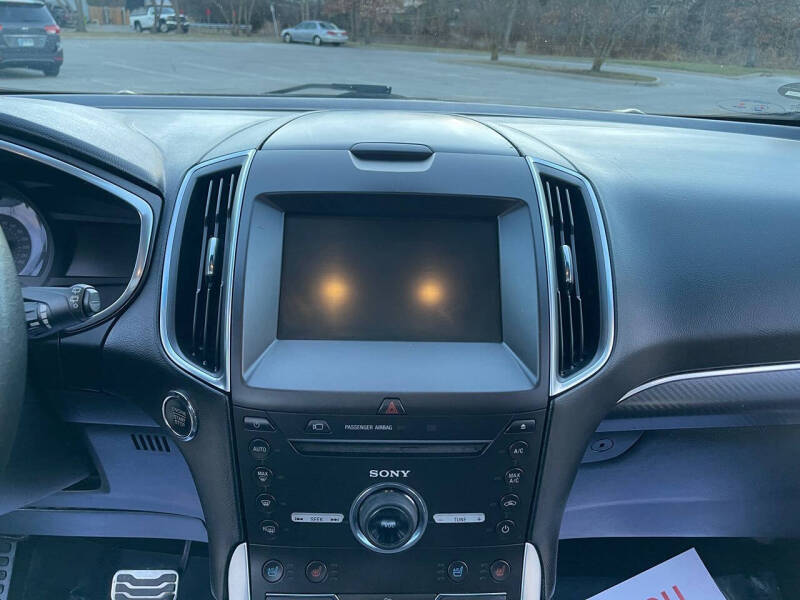 2015 Ford Edge Sport