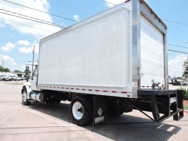 2017 International DuraStar 4300