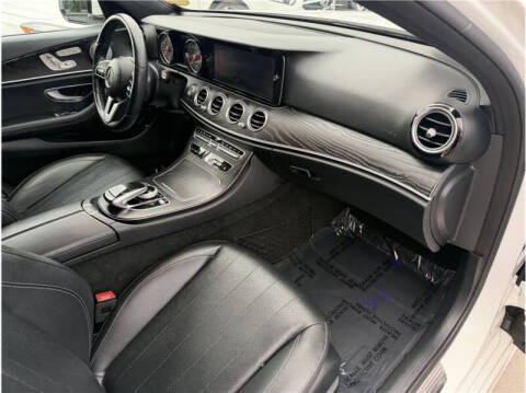 2019 Mercedes-Benz E-Class E 300