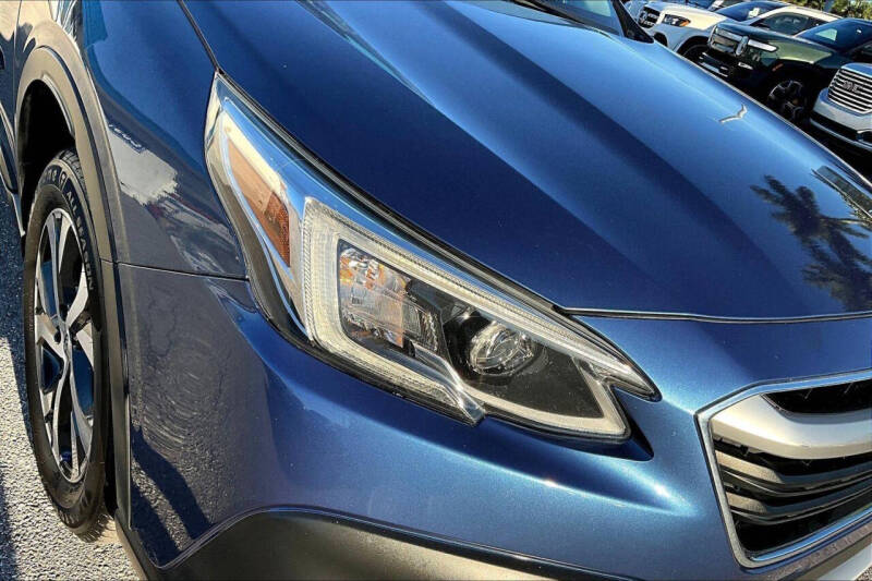 2022 Subaru Outback Touring XT