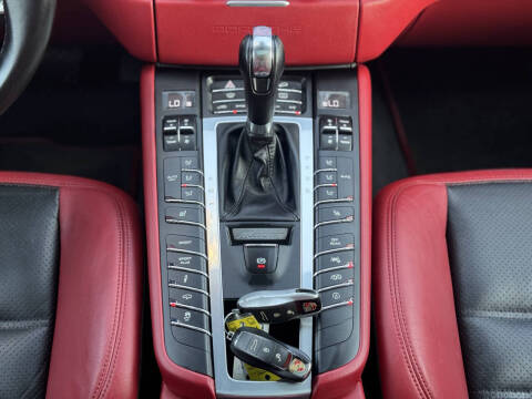 2018 Porsche Macan GTS