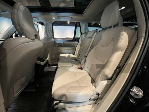2023 Volvo XC90 B6 Plus Bright Theme 7P