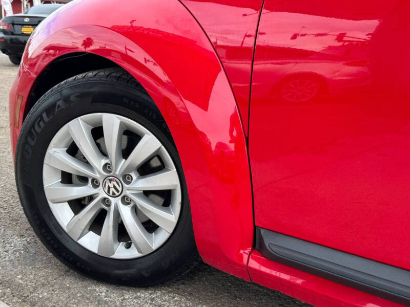 2017 Volkswagen Beetle