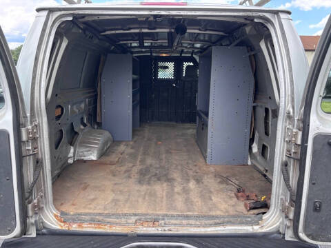 2011 Ford E-Series E-350 SD