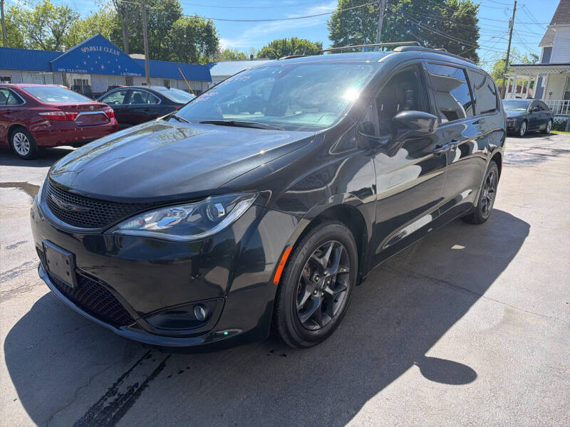 2019 Chrysler Pacifica Touring L Plus