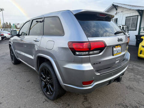 2021 Jeep Grand Cherokee Laredo X