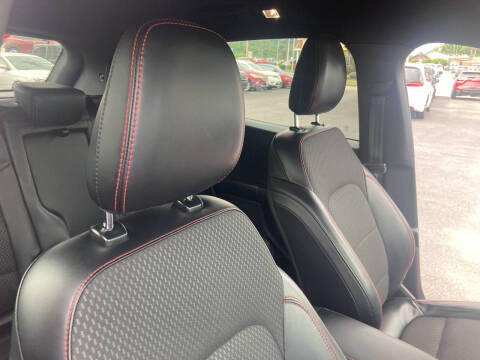 2023 Ford Escape ST-Line Elite