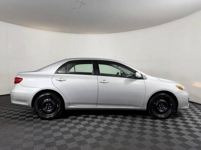 2012 Toyota Corolla LE