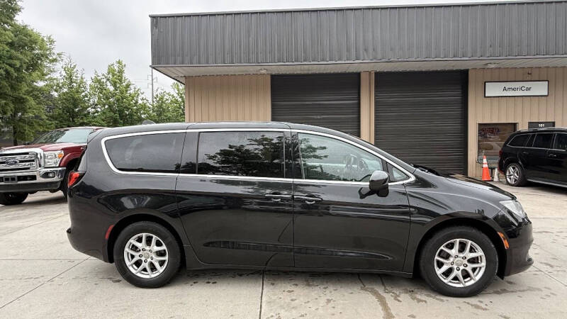2017 Chrysler Pacifica Touring