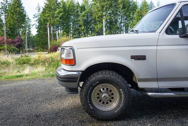 1995 Ford Bronco XL