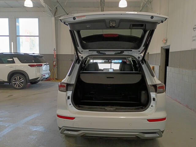 2025 Mitsubishi Outlander SE