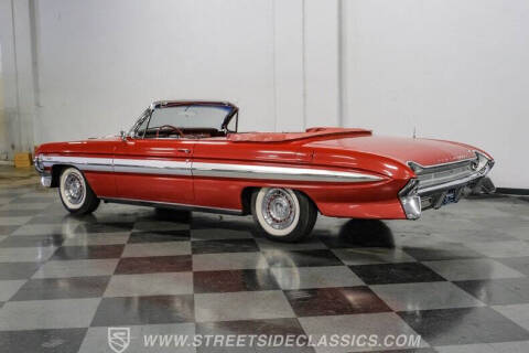 1961 Oldsmobile Starfire