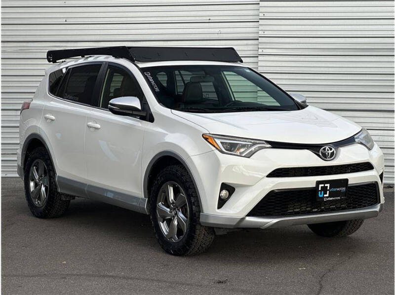 2016 Toyota RAV4 SE