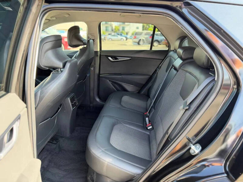 2023 Kia Niro