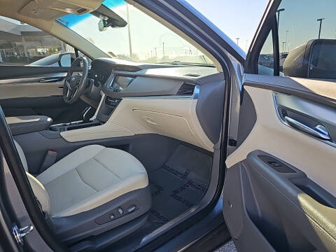 2020 Cadillac XT5 Premium Luxury