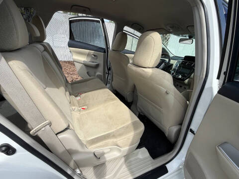 2012 Toyota Prius v Three