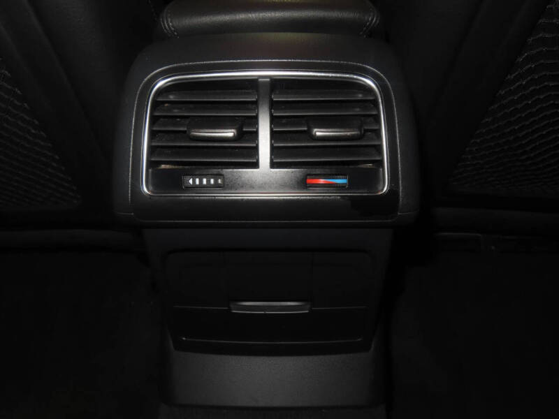 2011 Audi Q5 2.0T quattro Premium