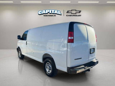 2025 Chevrolet Express 2500