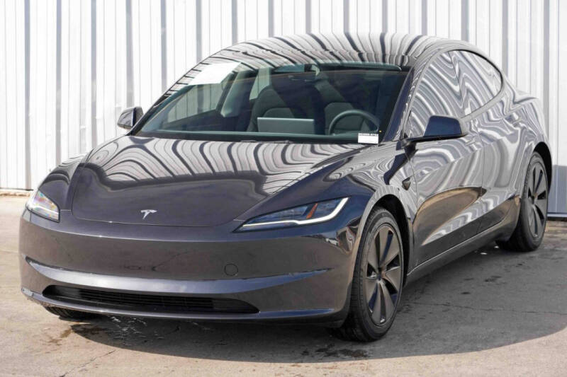 2025 Tesla Model 3 Long Range