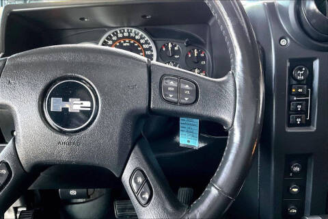 2005 HUMMER H2