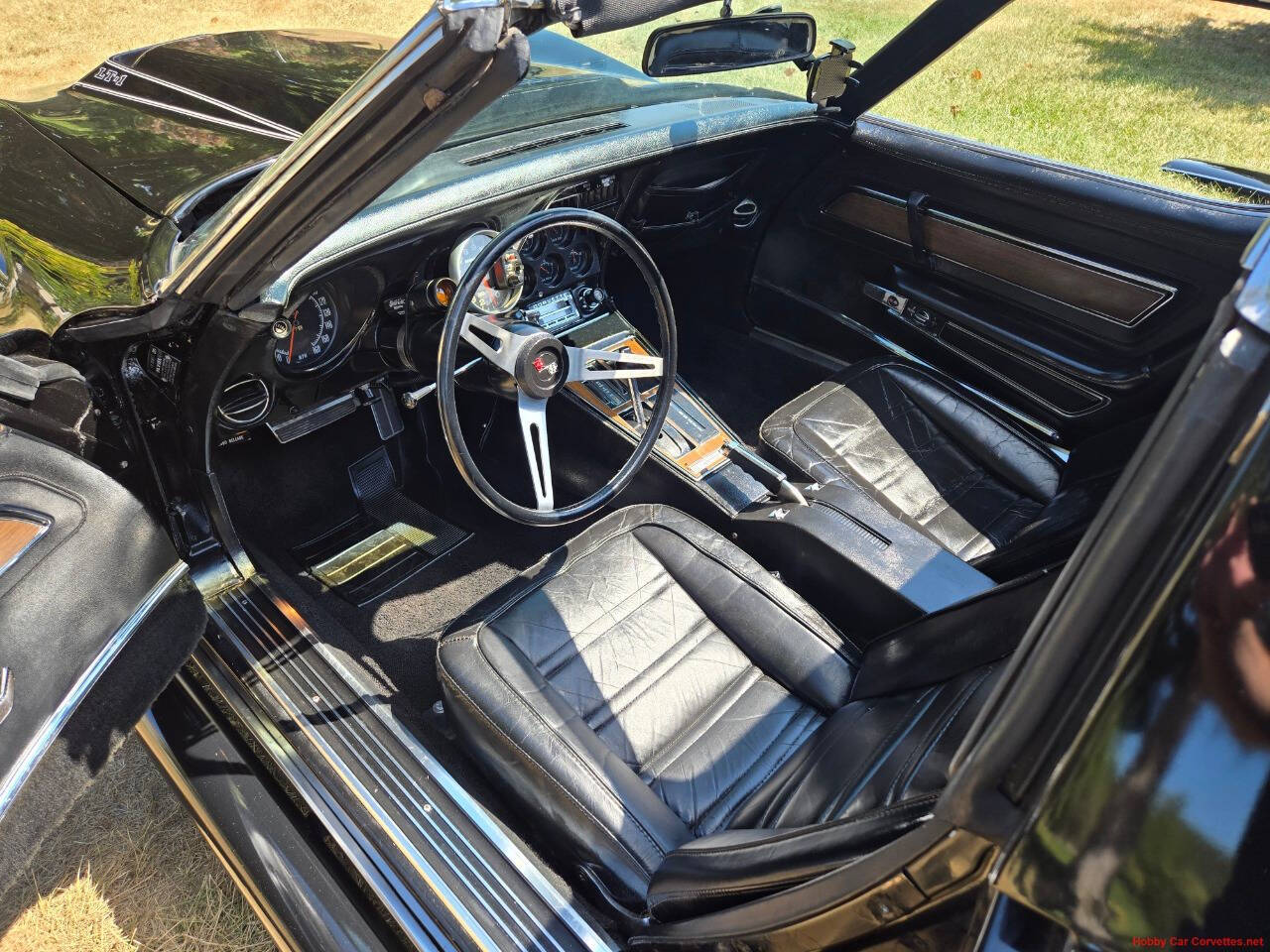 1972 Chevrolet Corvette 23