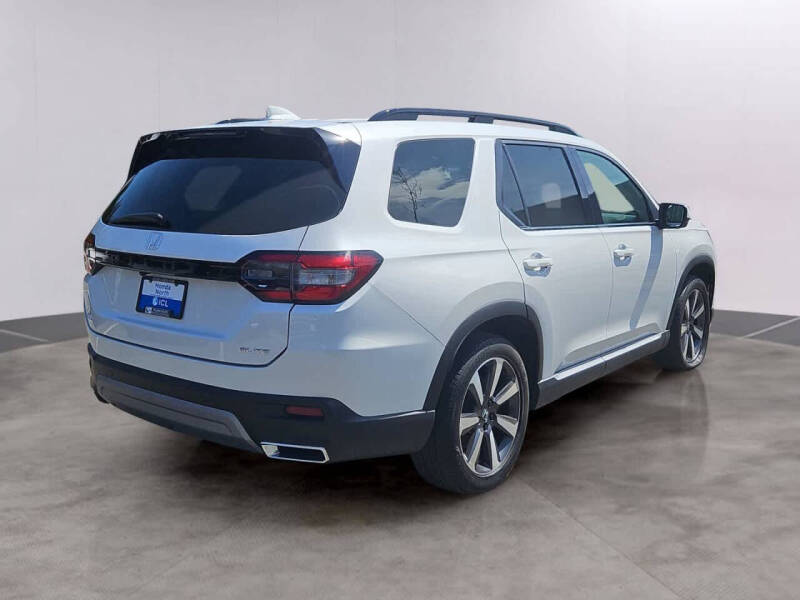 2023 Honda Pilot Elite