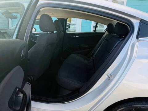 2017 Chevrolet Cruze LT Auto