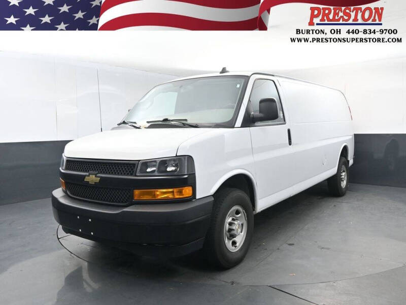 2023 Chevrolet Express 2500