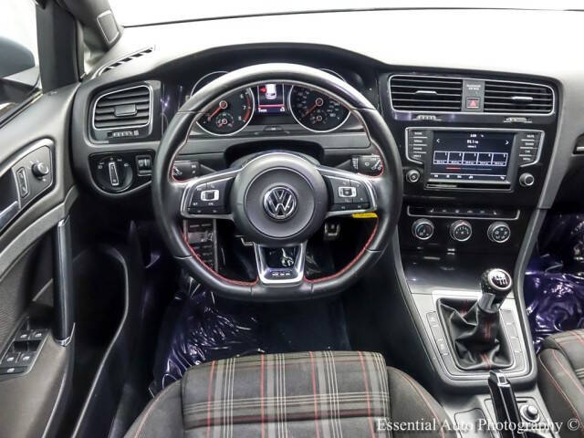 2017 Volkswagen Golf GTI S
