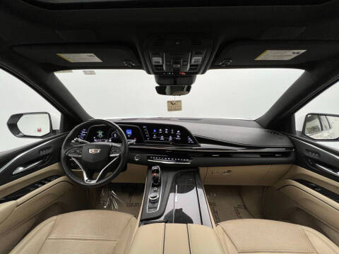 2023 Cadillac Escalade ESV Premium Luxury