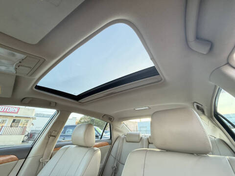 2005 Toyota Avalon XLS