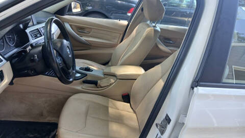 2013 BMW 3 Series 328i