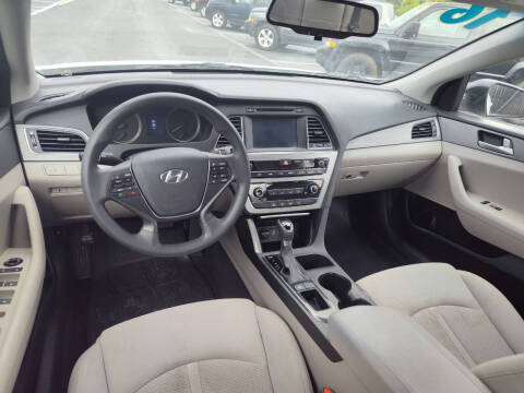 2016 Hyundai Sonata SE