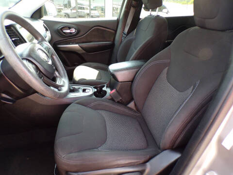 2020 Jeep Cherokee Latitude