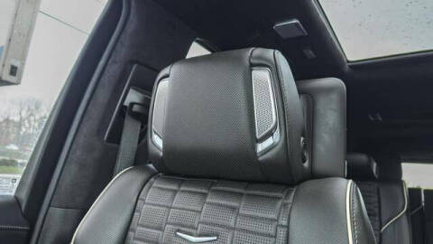 2022 Cadillac Escalade ESV Sport Platinum