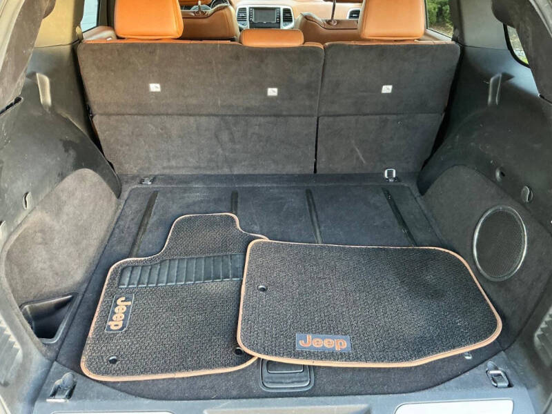 2011 Jeep Grand Cherokee Overland