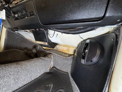 1977 Volkswagen Super Beetle