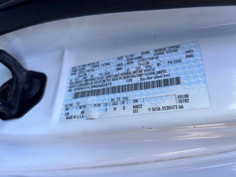 2009 Ford E-Series E-350 SD XLT