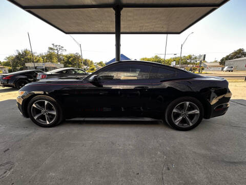 2015 Ford Mustang V6
